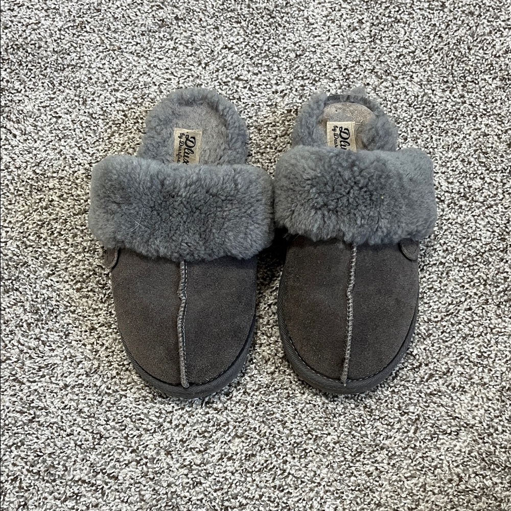 🌟3/$15🌟 Slippers